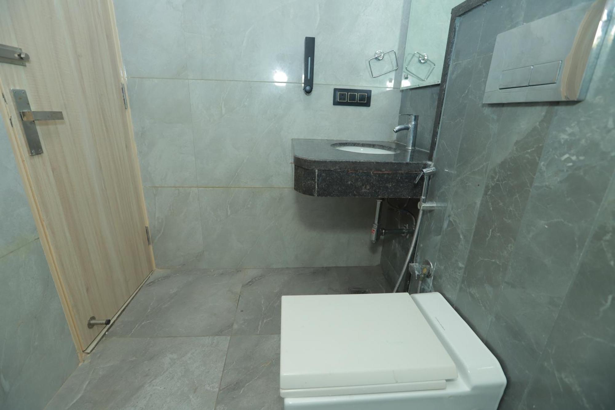 Zed Hotel - Delhi International Airport New Delhi Extérieur photo